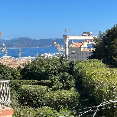 Jardin Exotique Entre Et Collines ヴィラ